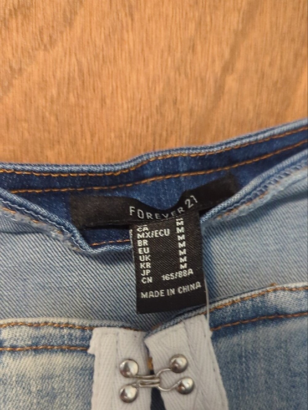 Forever 21 Light Blue Denim Puff-Sleeve Corset Top - Picture 3 of 13